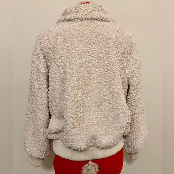 Universal Thread Faux Fur Bomber Jacket - Picture 5 of 6